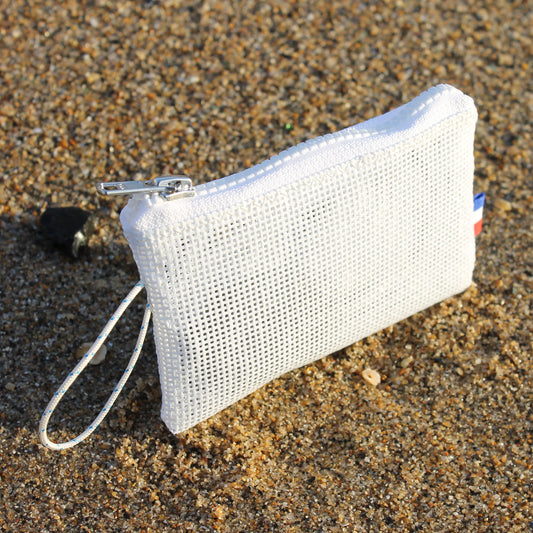 Trousse blanche
